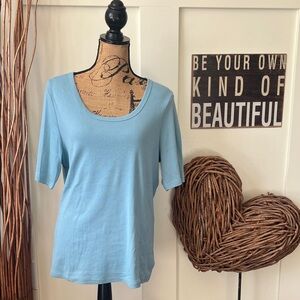 Time and Tru Sky Blue Short Sleeve Top